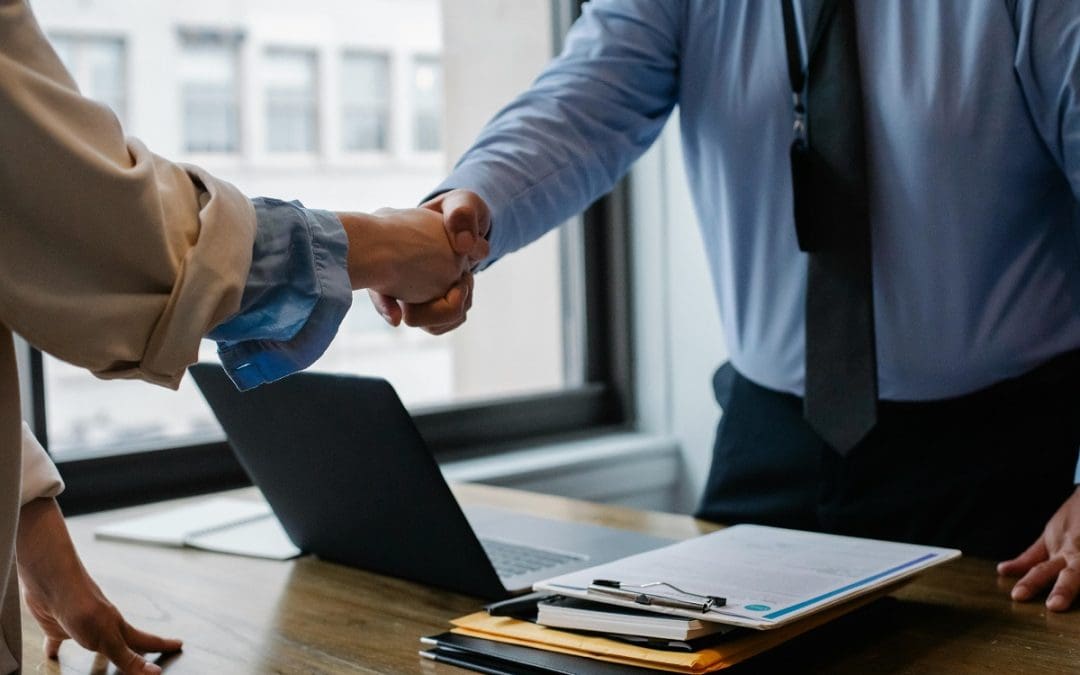 10 Cringeworthy Things Interns Should Never Ever, Say at Work